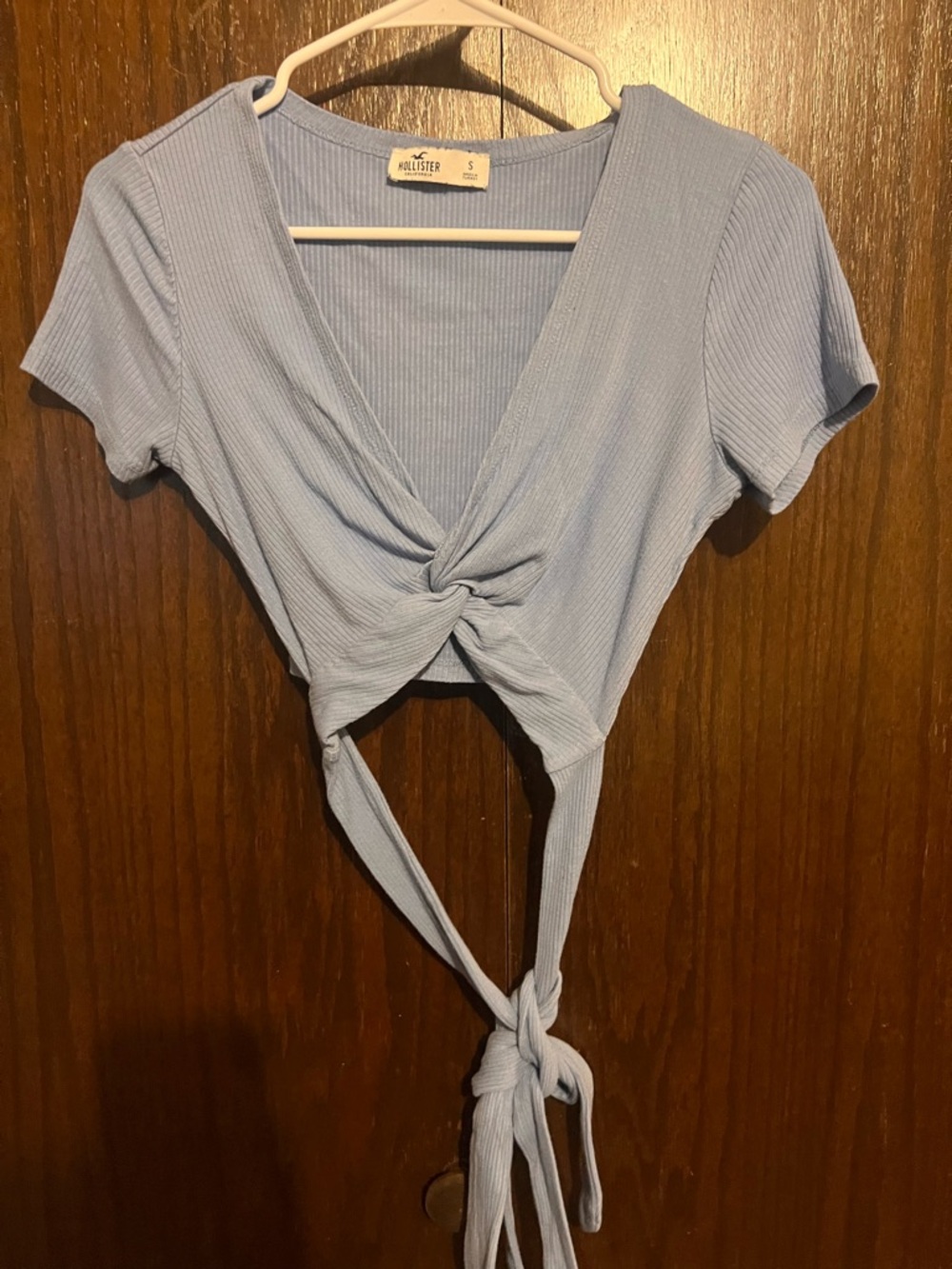 Hollister Pale Blue Ribbed Tie-Front Crop Top